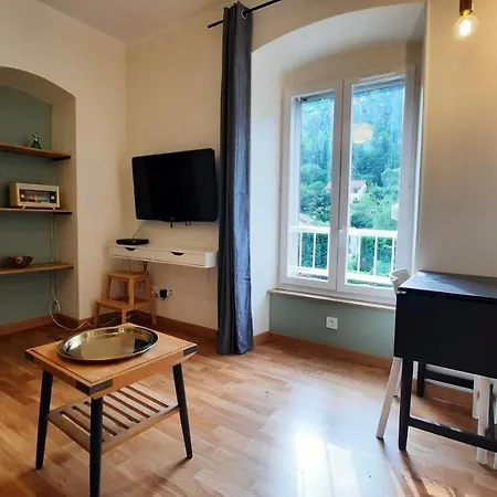 De Charme Au Coeur D'uriage Les Bains Apartamento